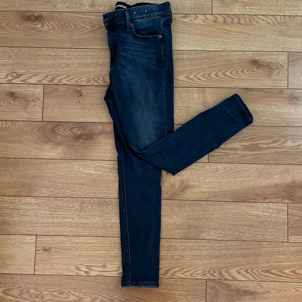 Express skinny jeans 8 short